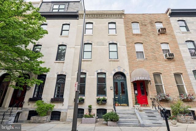 2219 LOCUST ST, Philadelphia, PA 19103