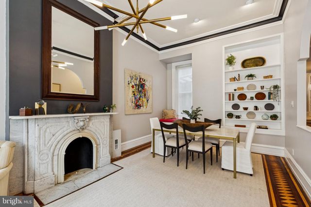 2219 LOCUST ST, Philadelphia, PA 19103