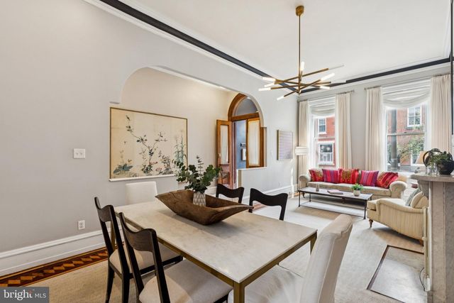 2219 LOCUST ST, Philadelphia, PA 19103