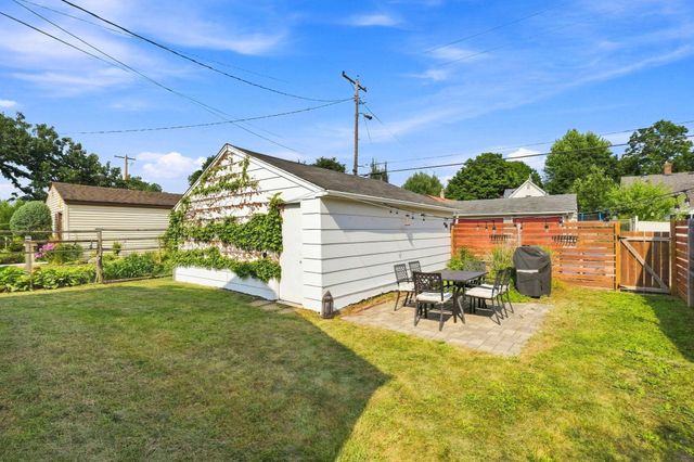 2841 36th Avenue S, Minneapolis, MN 55406