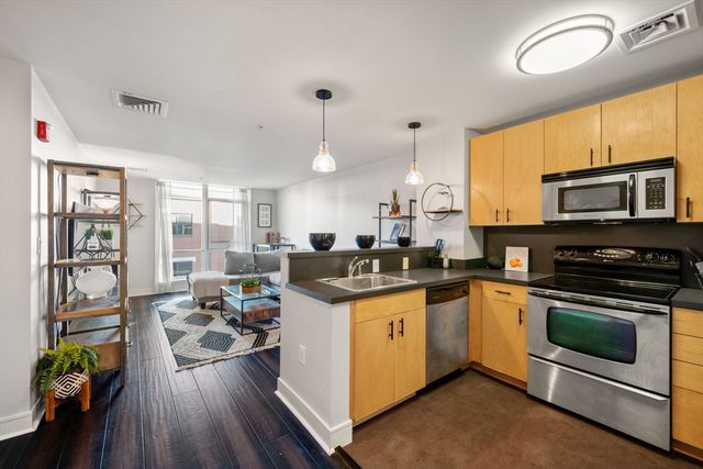 700 Harrison Ave 311, Boston, MA 02118