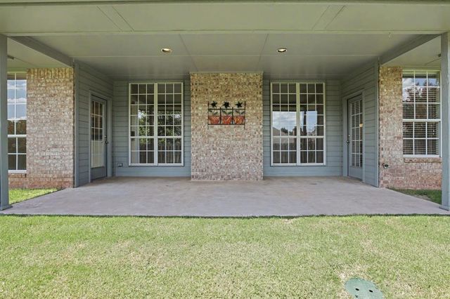 4104 Ainsley Court, Edmond, OK 73034