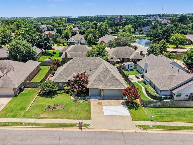 4104 Ainsley Court, Edmond, OK 73034