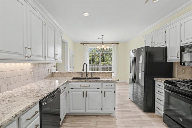 4104 Ainsley Court, Edmond, OK 73034