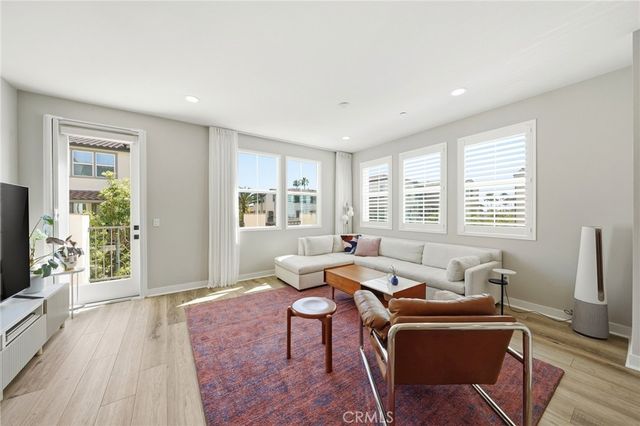160 Gwen Lane, La Habra, CA 90631