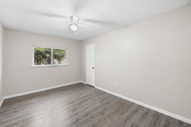 8010 Chestnut Gate Dr, Converse, TX 78109