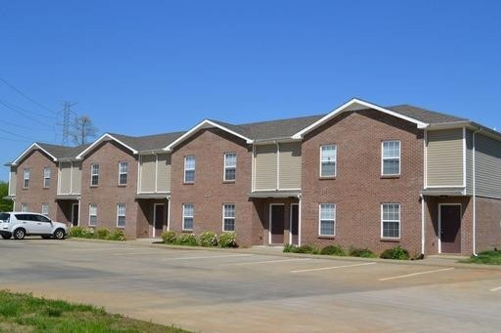 769 Cherrybark Ln Apt F, Clarksville, TN 37040