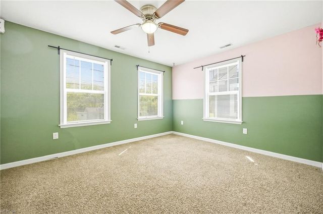 28 S Back River RD, Hampton, VA 23669
