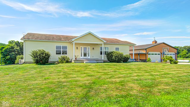 4297 W Division Road, Crawfordsville, IN 47933