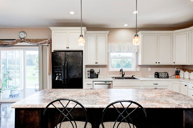 4297 W Division Road, Crawfordsville, IN 47933