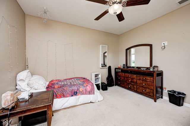 4297 W Division Road, Crawfordsville, IN 47933