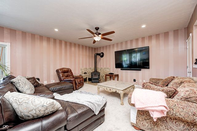 4297 W Division Road, Crawfordsville, IN 47933