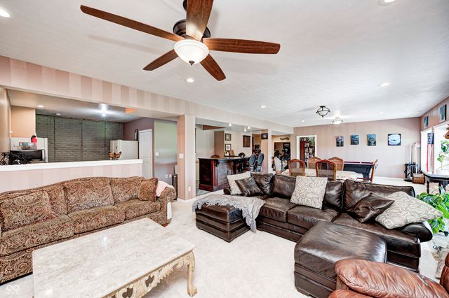 4297 W Division Road, Crawfordsville, IN 47933