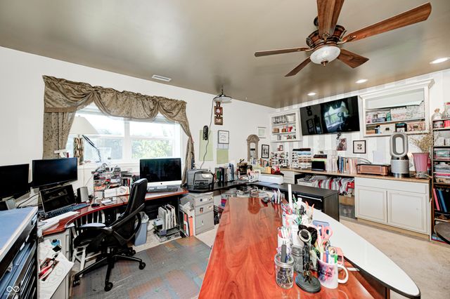 4297 W Division Road, Crawfordsville, IN 47933