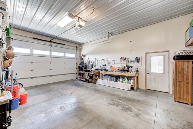 4297 W Division Road, Crawfordsville, IN 47933