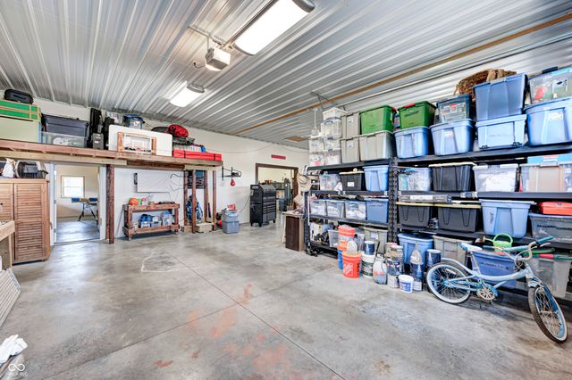 4297 W Division Road, Crawfordsville, IN 47933