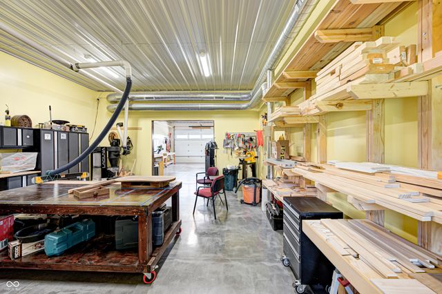 4297 W Division Road, Crawfordsville, IN 47933