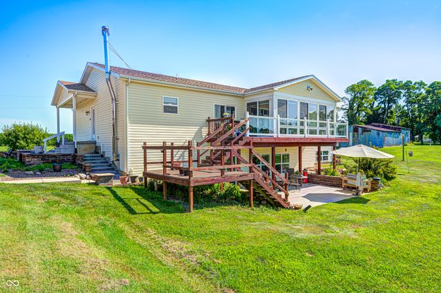 4297 W Division Road, Crawfordsville, IN 47933