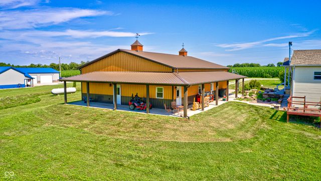 4297 W Division Road, Crawfordsville, IN 47933