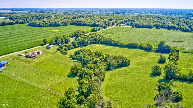 4297 W Division Road, Crawfordsville, IN 47933