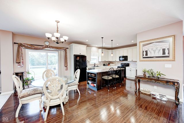 4297 W Division Road, Crawfordsville, IN 47933