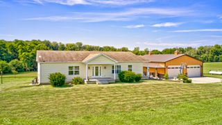 4297 W Division Road, Crawfordsville, IN 47933