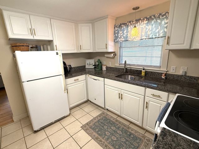 150 Washington St, Leominster, MA 01453