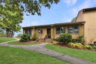 3 Pilgrim Harbor A, Wallingford, CT 06492