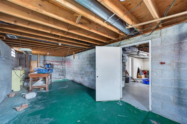 1277 Francis Avenue, Muskegon, MI 49442