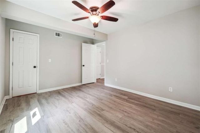 5017 Galbraith Circle, Stone Mountain, GA 30088