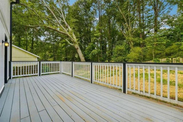 5017 Galbraith Circle, Stone Mountain, GA 30088