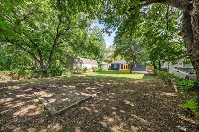 3523 Brandon Street, Dallas, TX 75211