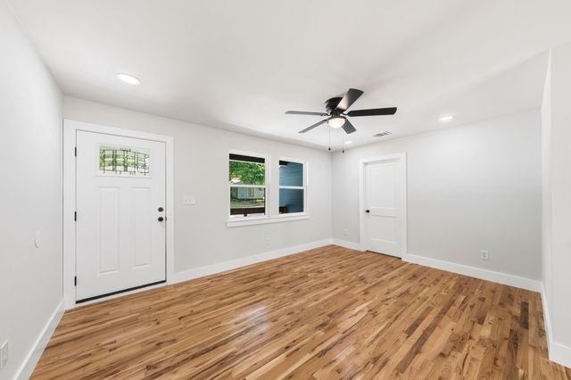 3523 Brandon Street, Dallas, TX 75211