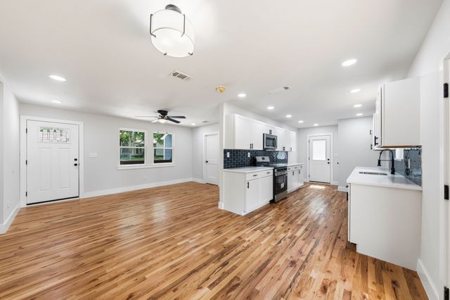 3523 Brandon Street, Dallas, TX 75211