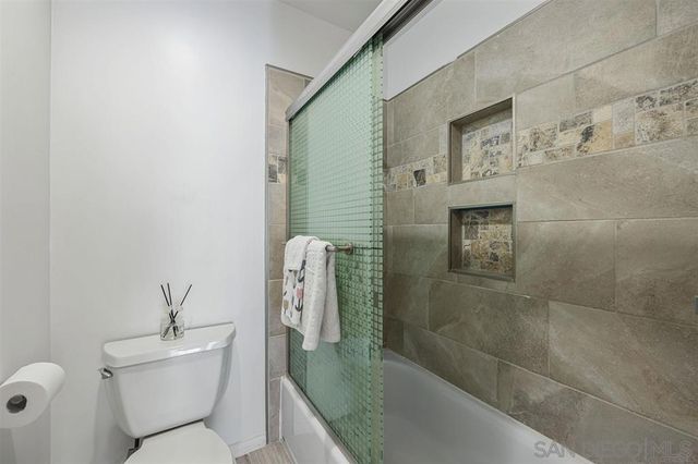 8456 New Salem 27, San Diego, CA 92126