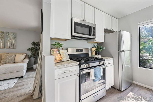 8456 New Salem 27, San Diego, CA 92126