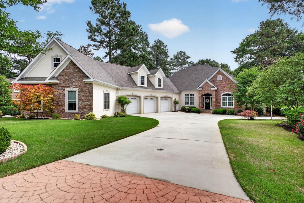 109 Foxhound Run Road, Aiken, SC 29803