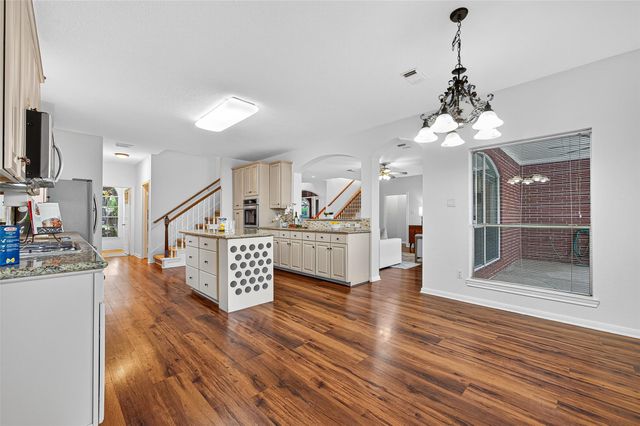 13011 Mossy Ridge Cove, Houston, TX 77041