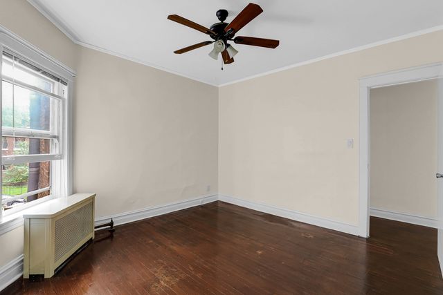 5814 N WINTHROP Avenue 2, Chicago, IL 60660