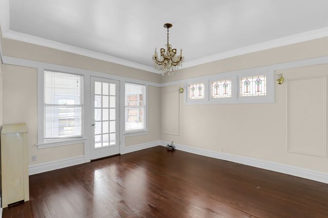 5814 N WINTHROP Avenue 2, Chicago, IL 60660