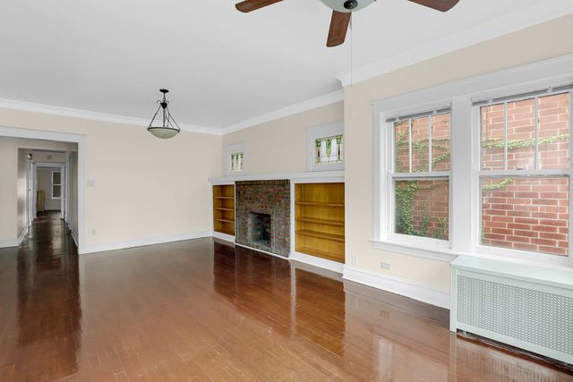 5814 N WINTHROP Avenue 2, Chicago, IL 60660