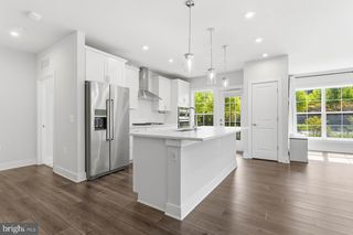 102 SAINT IVES PL, Oxon Hill, MD 20745