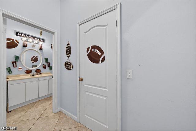 614 Jackson AVE, Lehigh Acres, FL 33972