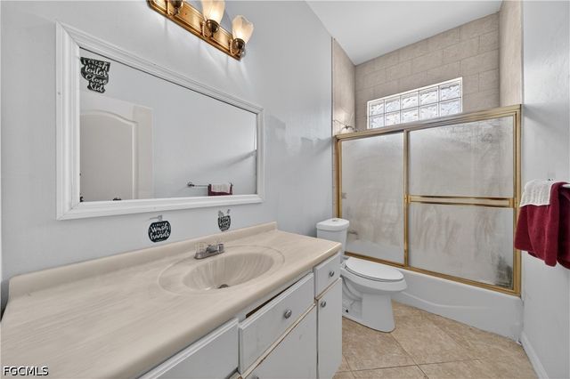 614 Jackson AVE, Lehigh Acres, FL 33972