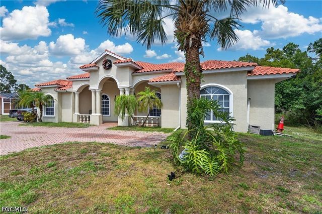 614 Jackson AVE, Lehigh Acres, FL 33972