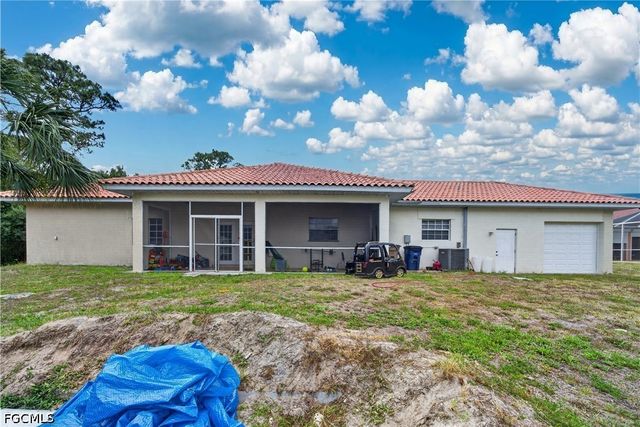 614 Jackson AVE, Lehigh Acres, FL 33972
