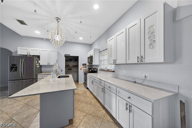 614 Jackson AVE, Lehigh Acres, FL 33972