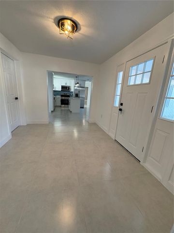 800 SAINT PETERSBURG DRIVE W, Oldsmar, FL 34677