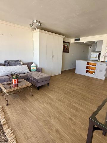 555 NE 15th St 420, Miami, FL 33132