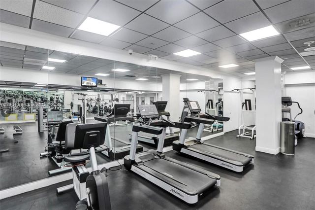 555 NE 15th St 420, Miami, FL 33132